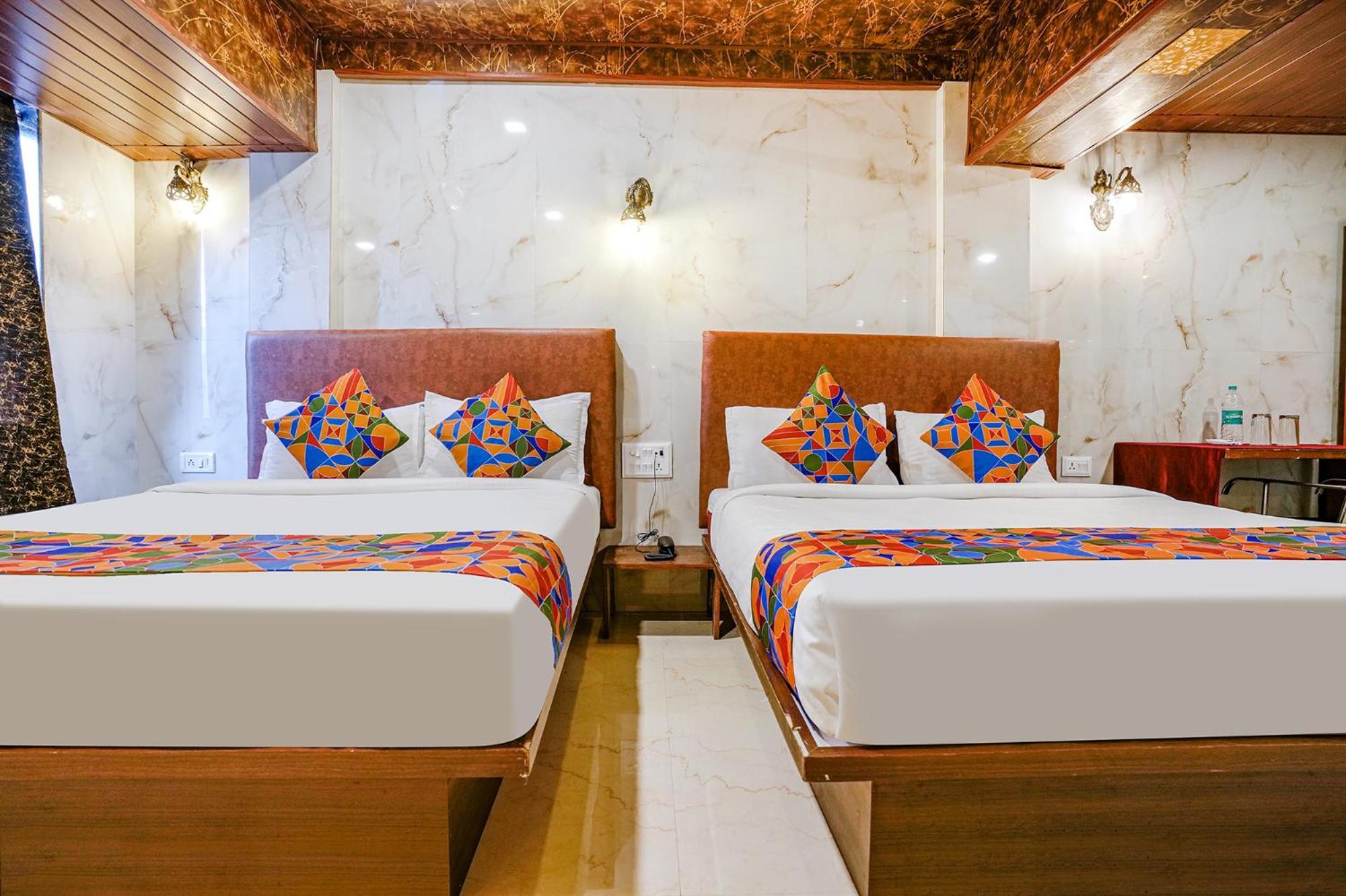 Fabexpress Yatri Inn - Navi Mumbai Turambhe エクステリア 写真